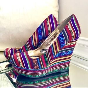 Mossimo Supply Co. || Patterned Stitch Wedges